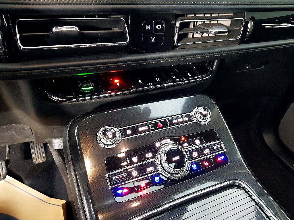 Lincoln Nautilus - Vista 12