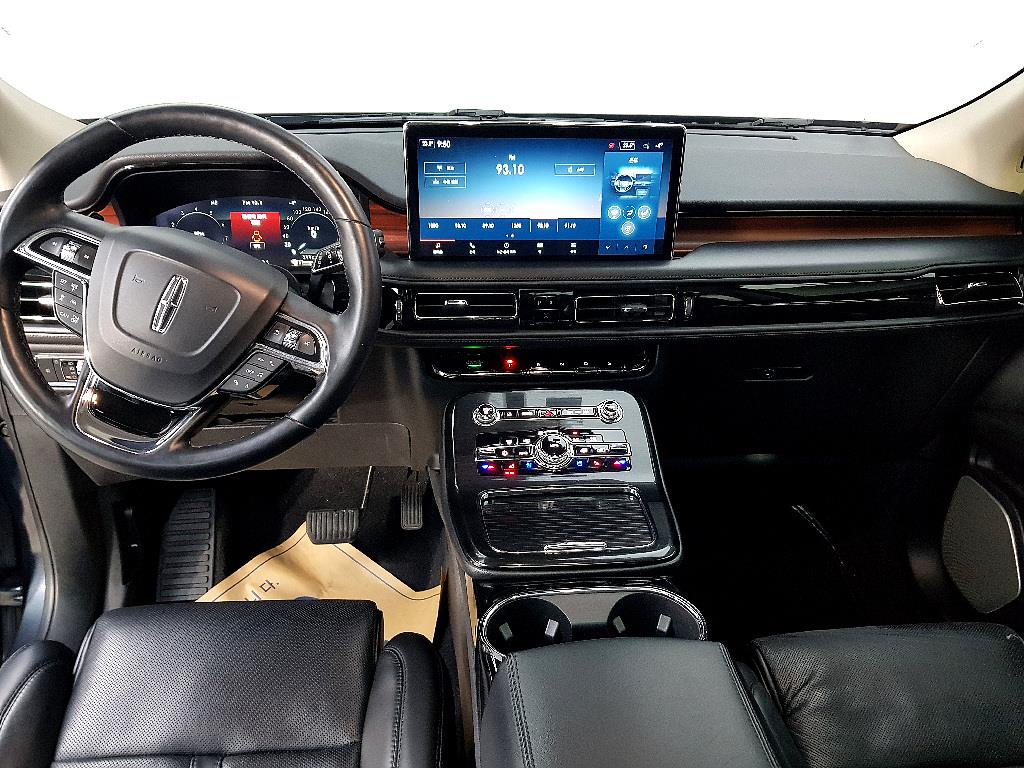 Lincoln Nautilus - Vista 5