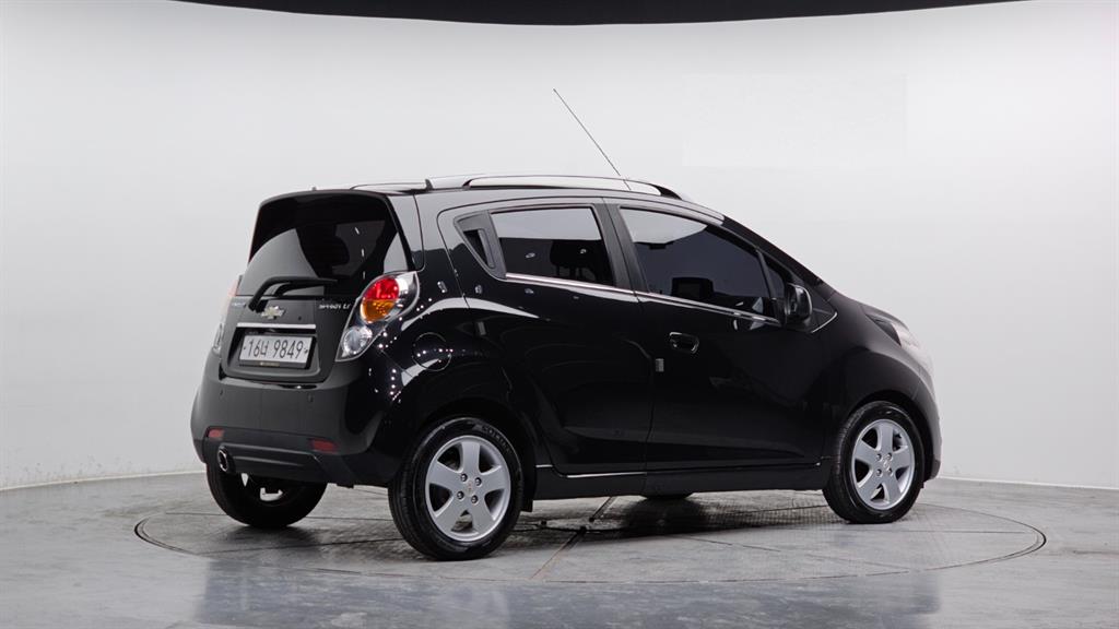 Chevrolet Spark - Vista 2