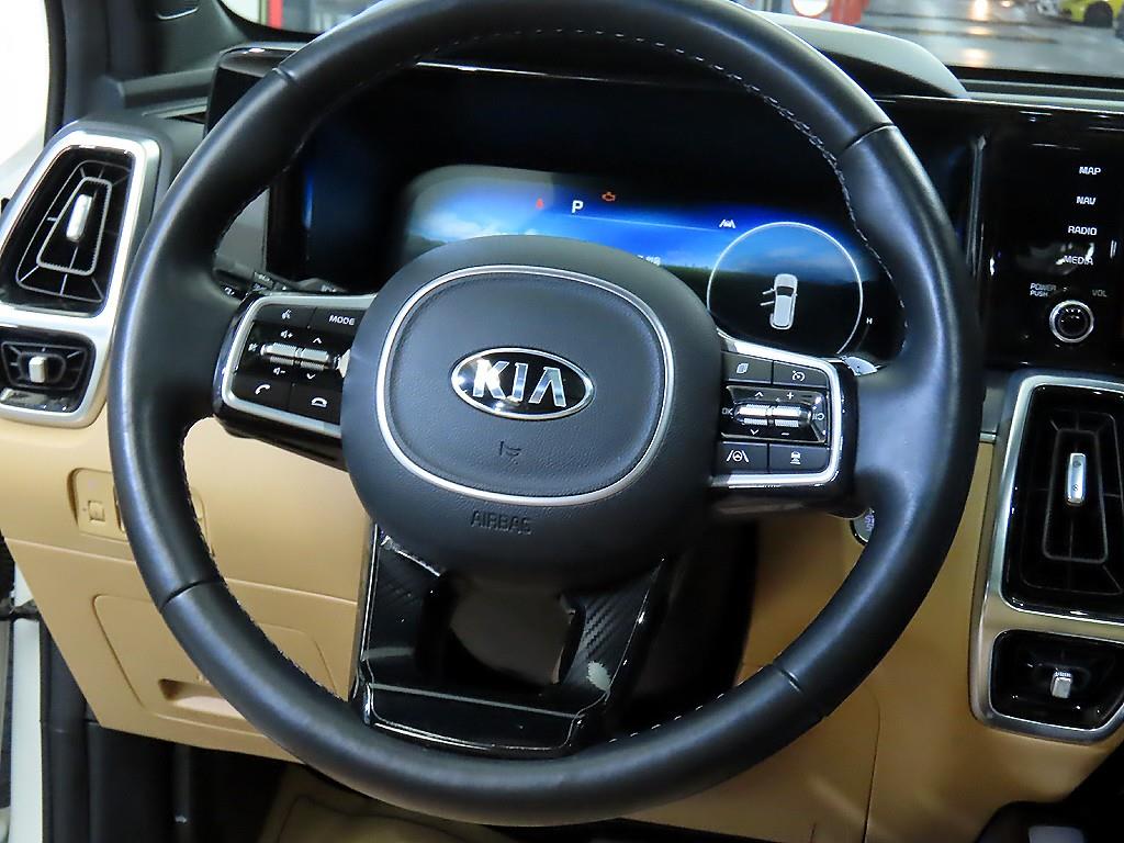 KIA Sorento - Vista 8