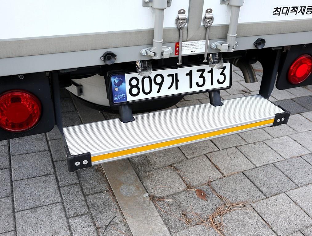 Small Truck tower_built-in tower 2025 Blanco - Importación desde Corea - HF Imports Iquique - Foto 16