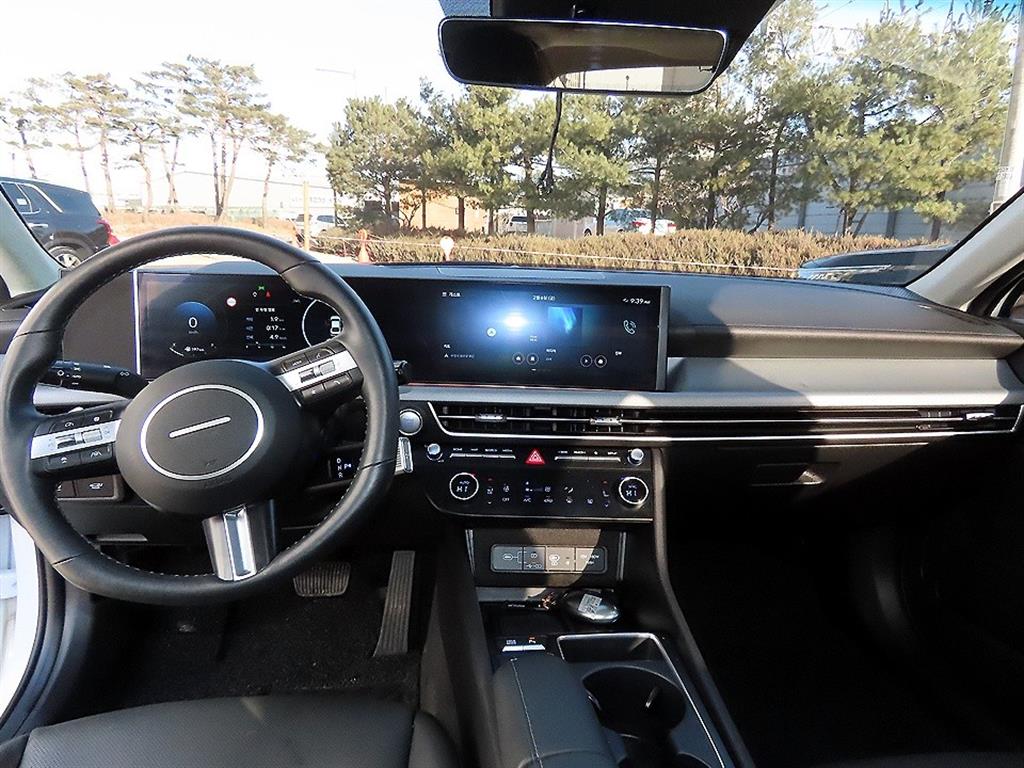 HYUNDAI Sonata - Vista 7