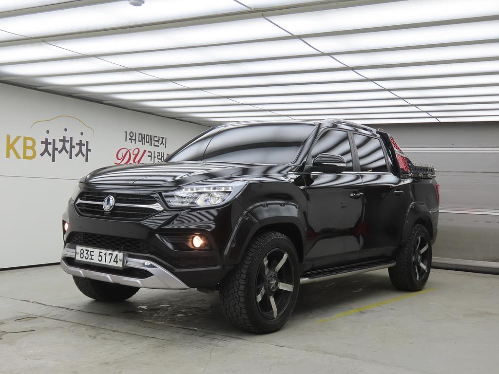 Ssangyong Rexton 2019 Negro - Importación desde Corea - HF Imports Iquique - Foto 1