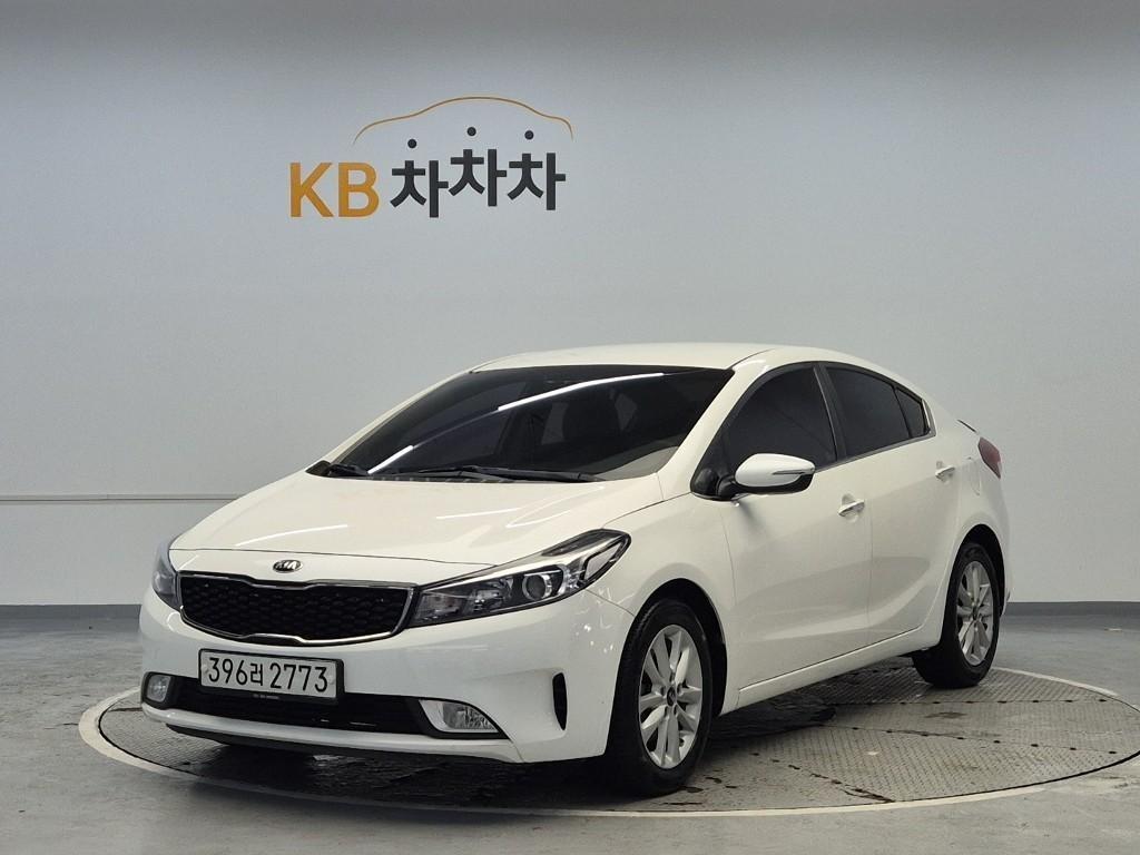 KIA K3 2017 Blanco - Importación desde Corea - HF Imports Iquique - Foto 1