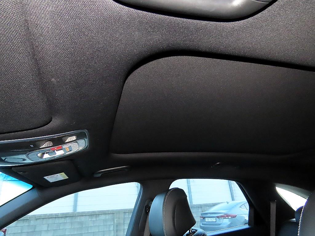 Genesis GV70 2022 Blanco - Importación desde Corea - HF Imports Iquique - Foto 17