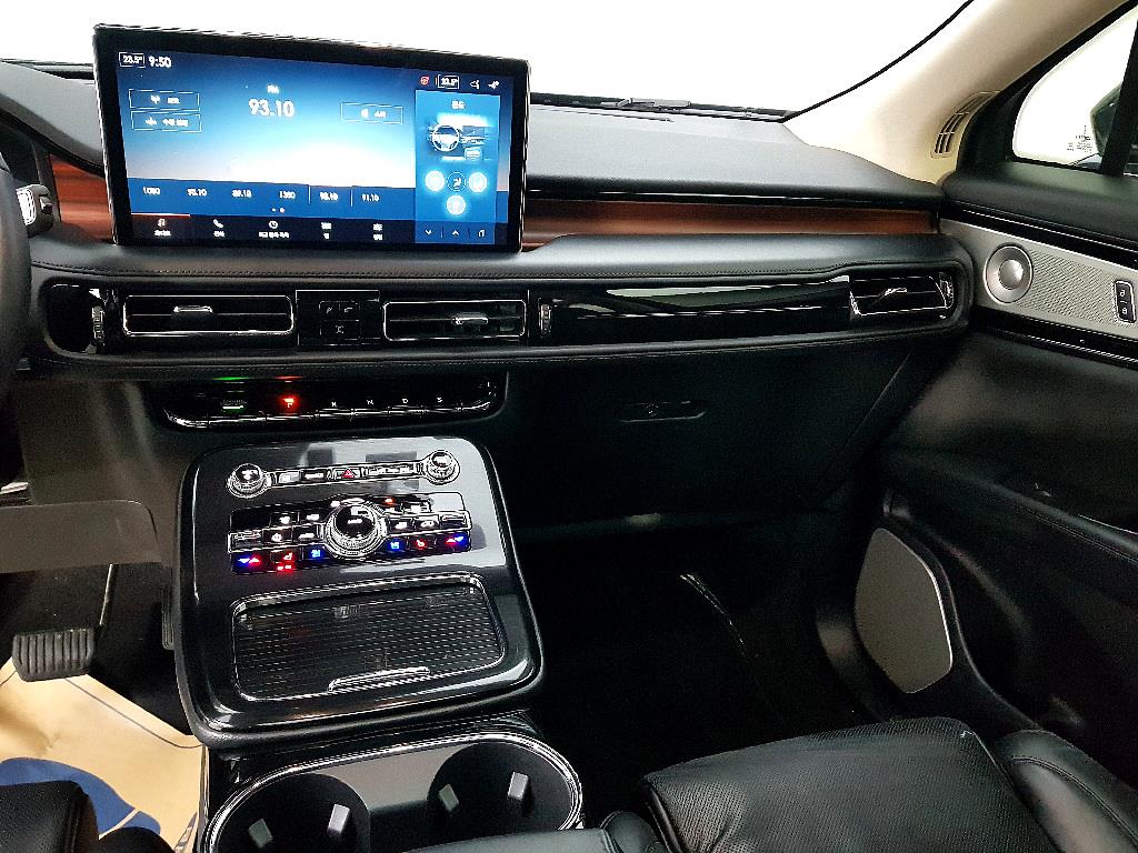 Lincoln Nautilus - Vista 10