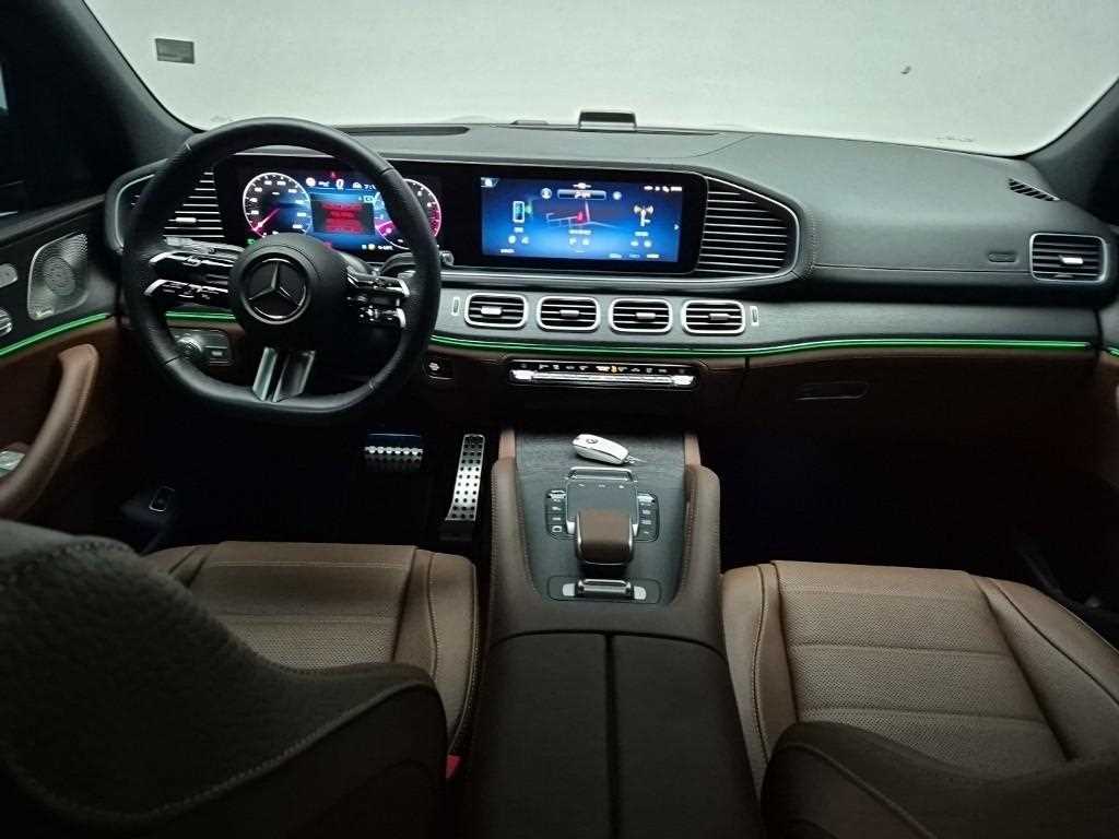 Mercedes Benz GLS Class - Vista 7