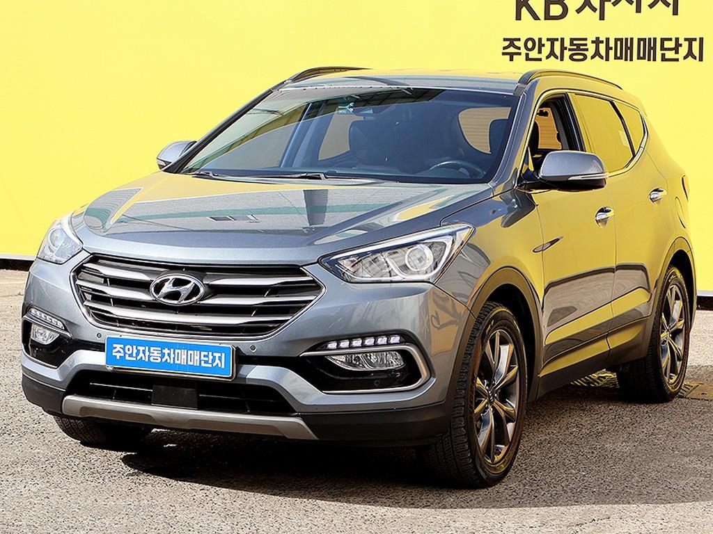 HYUNDAI Santa Fe - Vista 3