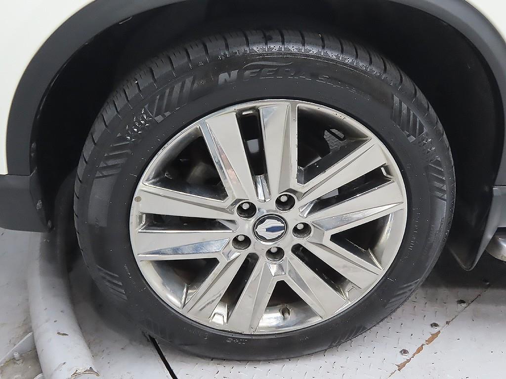 Ssangyong Rexton - Vista 9