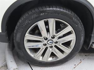 Ssangyong Rexton - Vista 10