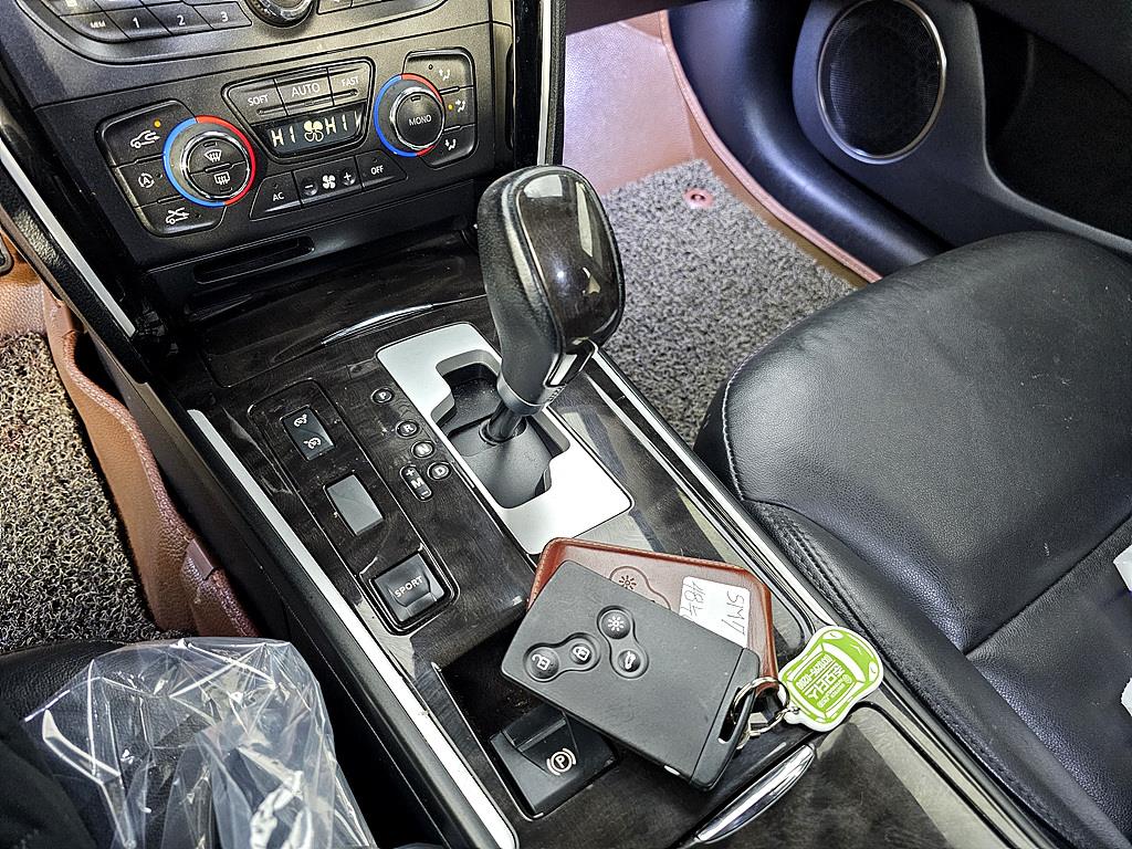 SAMSUNG SM7 2013 Negro - Importación desde Corea - HF Imports Iquique - Foto 15