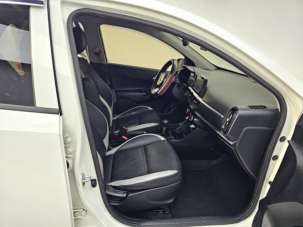 KIA Morning - Vista 11