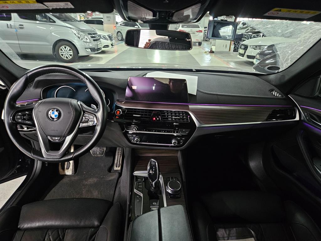 BMW 5 Series - Vista 12