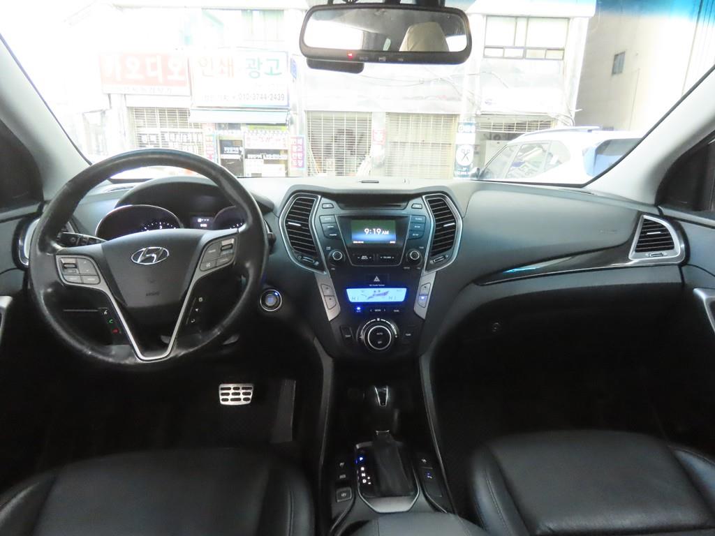 HYUNDAI Santa Fe - Vista 7