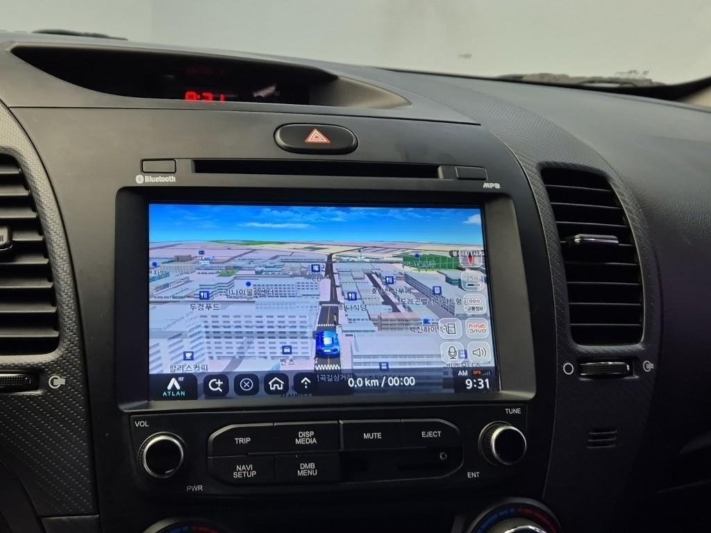 KIA K3 2017 Blanco - Importación desde Corea - HF Imports Iquique - Foto 13