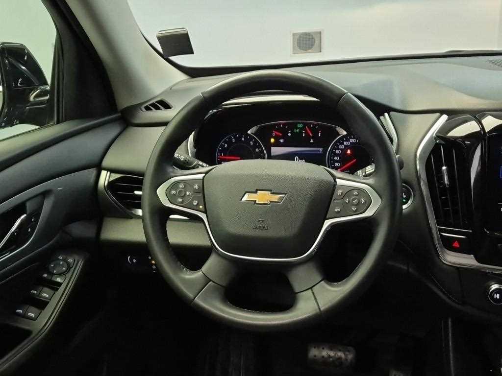 Chevrolet Travers - Vista 9