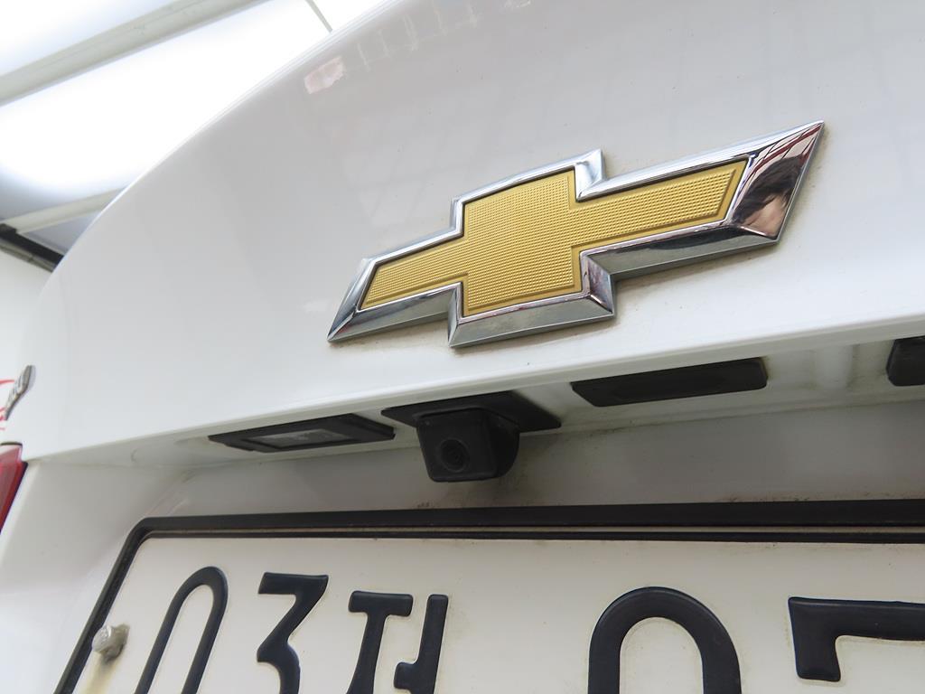 Chevrolet Malibu 2017 Blanco - Importación desde Corea - HF Imports Iquique - Foto 17