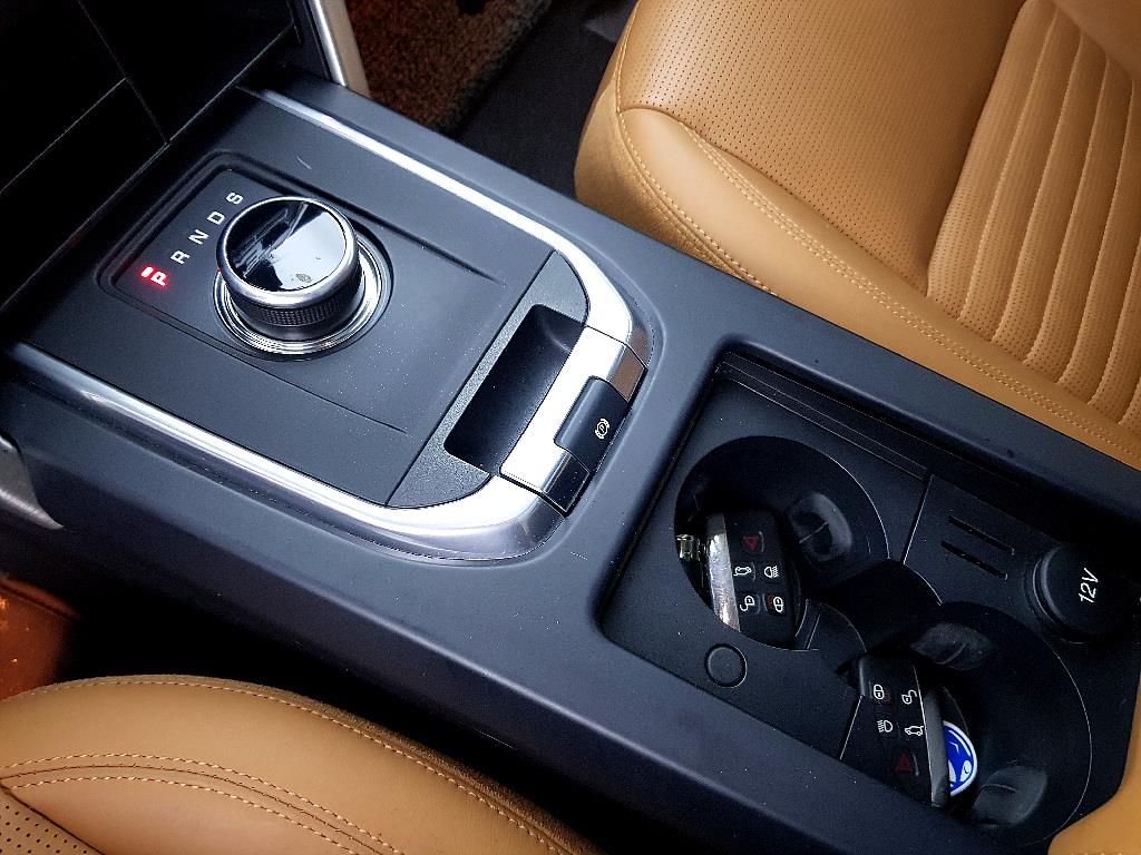 Land Rover Discovery Sports - Vista 11