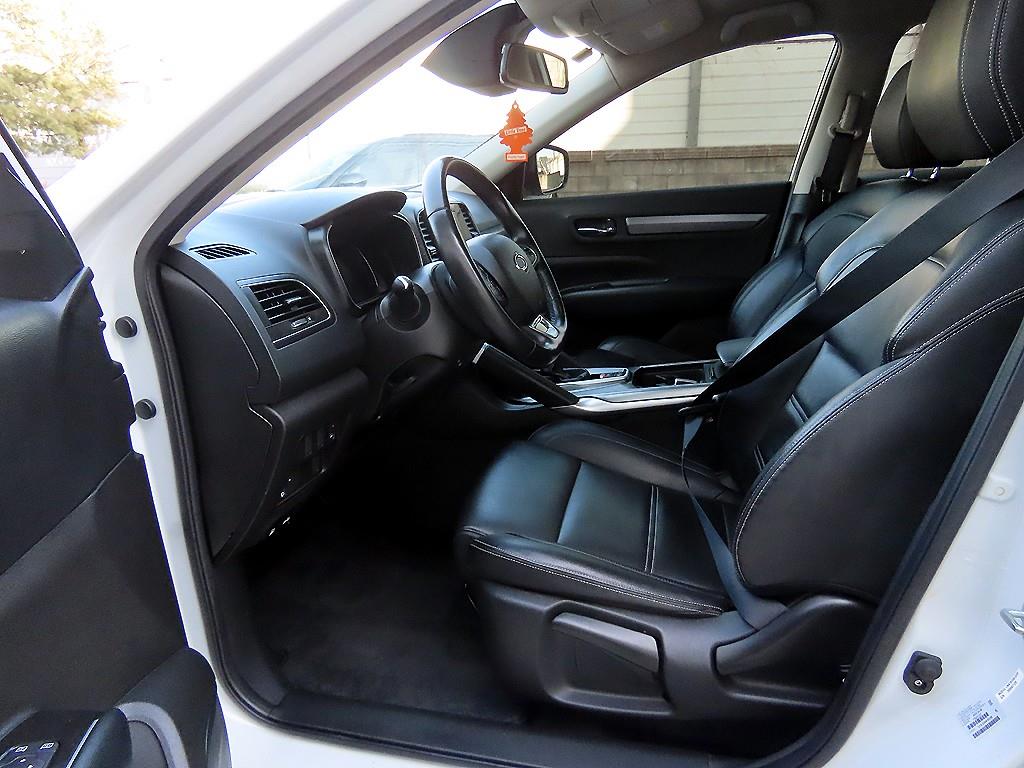 SAMSUNG QM6 - Vista 5