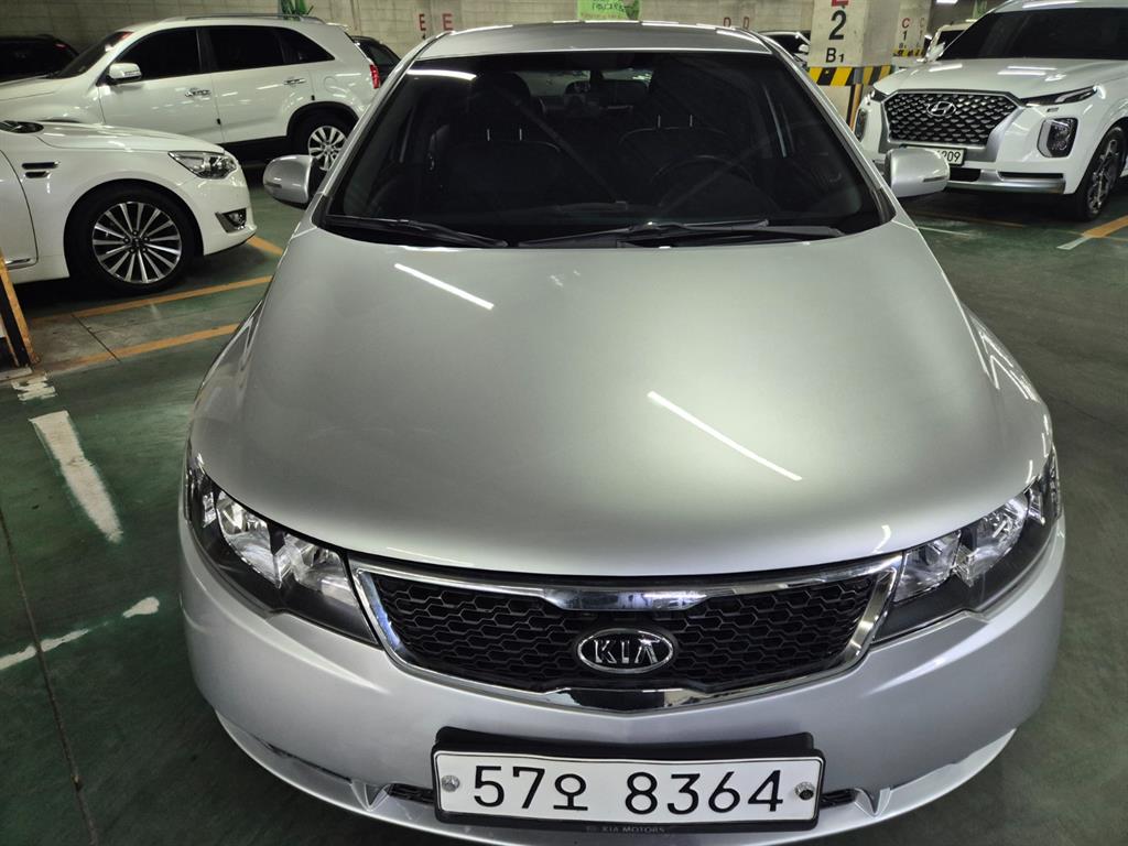 KIA Forte 2013 Plateado - Importación desde Corea - HF Imports Iquique - Foto 1