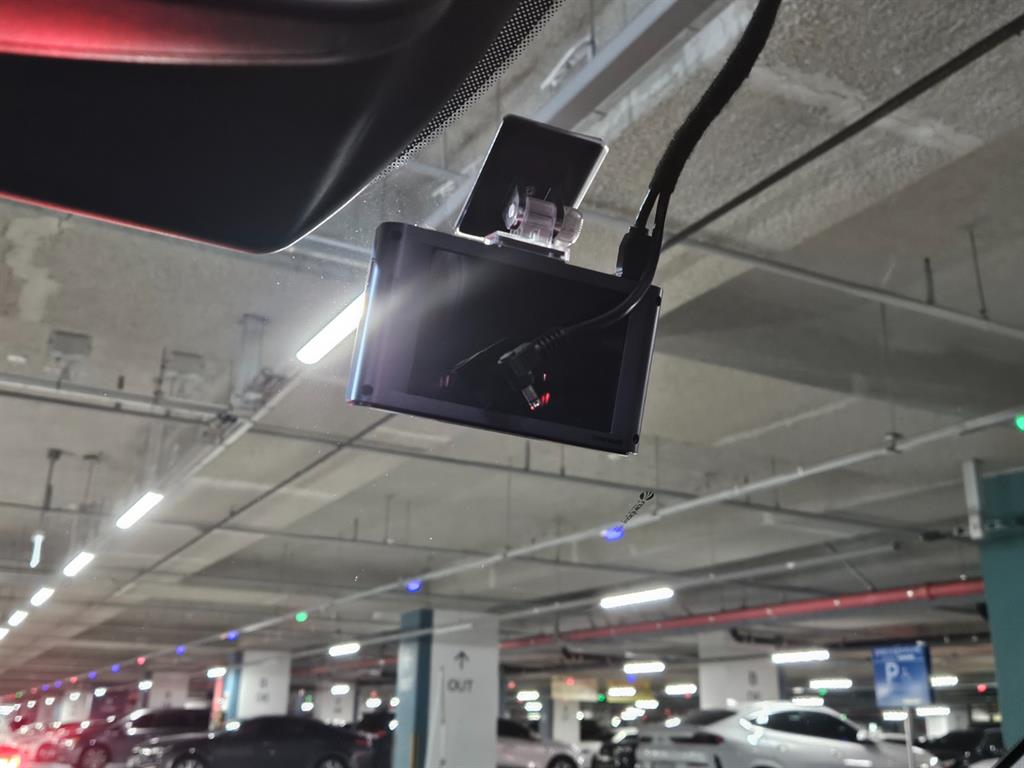 HYUNDAI Avante - Vista 12