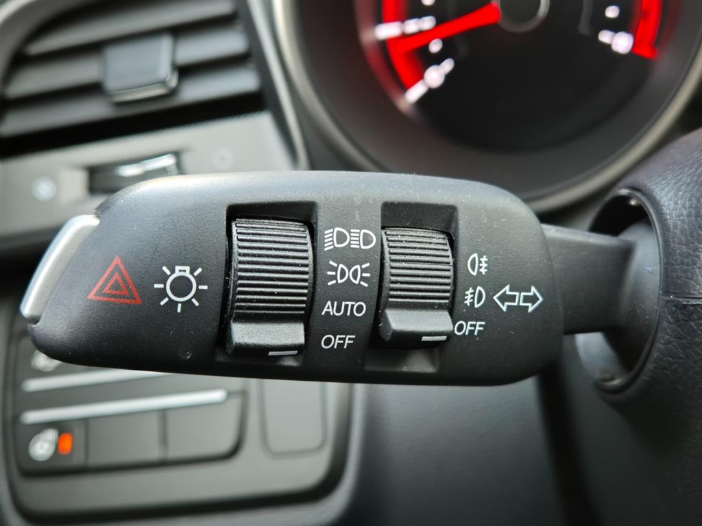 Ssangyong Tivoli 2017 Azul - Importación desde Corea - HF Imports Iquique - Foto 19