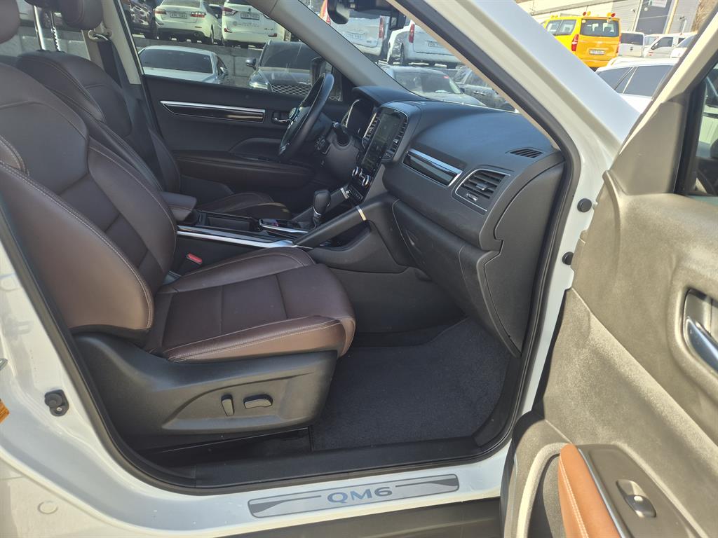 SAMSUNG QM6 - Vista 11