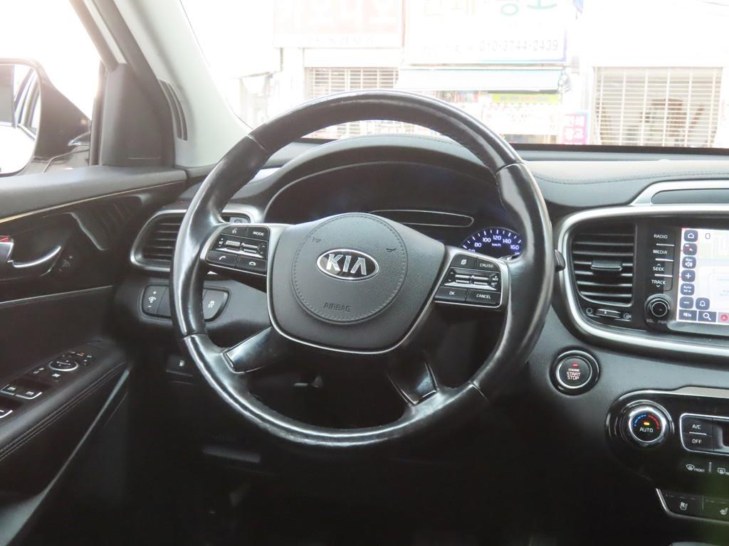 KIA Sorento 2018 Blanco - Importación desde Corea - HF Imports Iquique - Foto 19