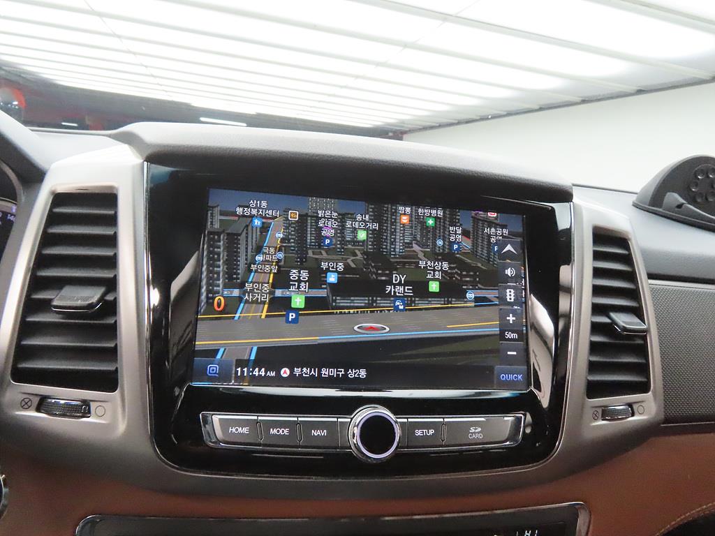 Ssangyong Rexton 2019 Negro - Importación desde Corea - HF Imports Iquique - Foto 13