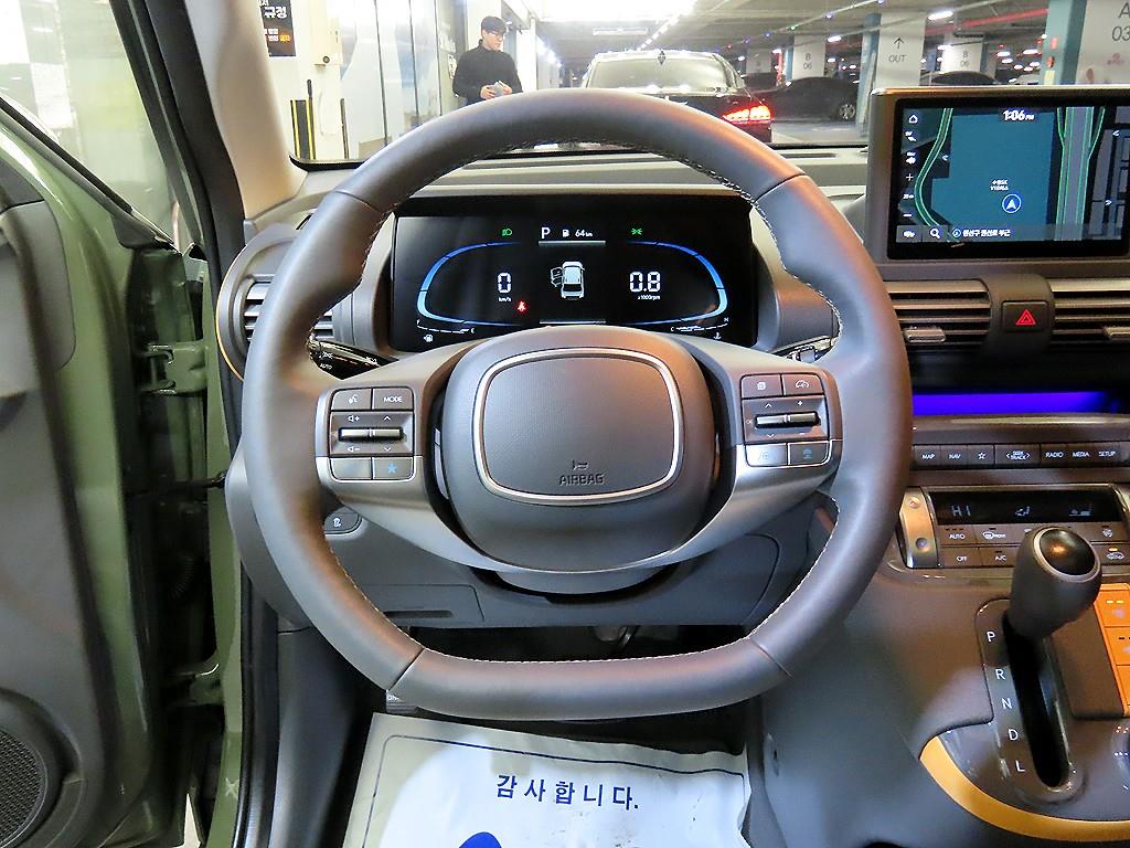 HYUNDAI Casper - Vista 8