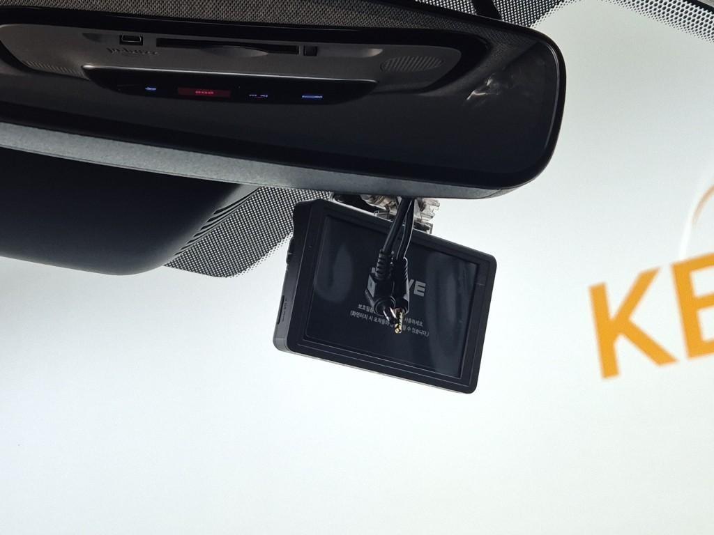 HYUNDAI Santa Fe 2023 Blanco - Importación desde Corea - HF Imports Iquique - Foto 16