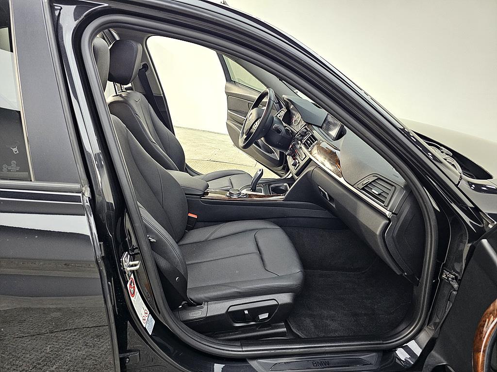 BMW 3 series - Vista 11