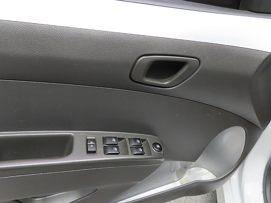 Chevrolet Spark 2015 Blanco - Importación desde Corea - HF Imports Iquique - Foto 11