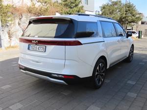 KIA Carnival - Vista 6
