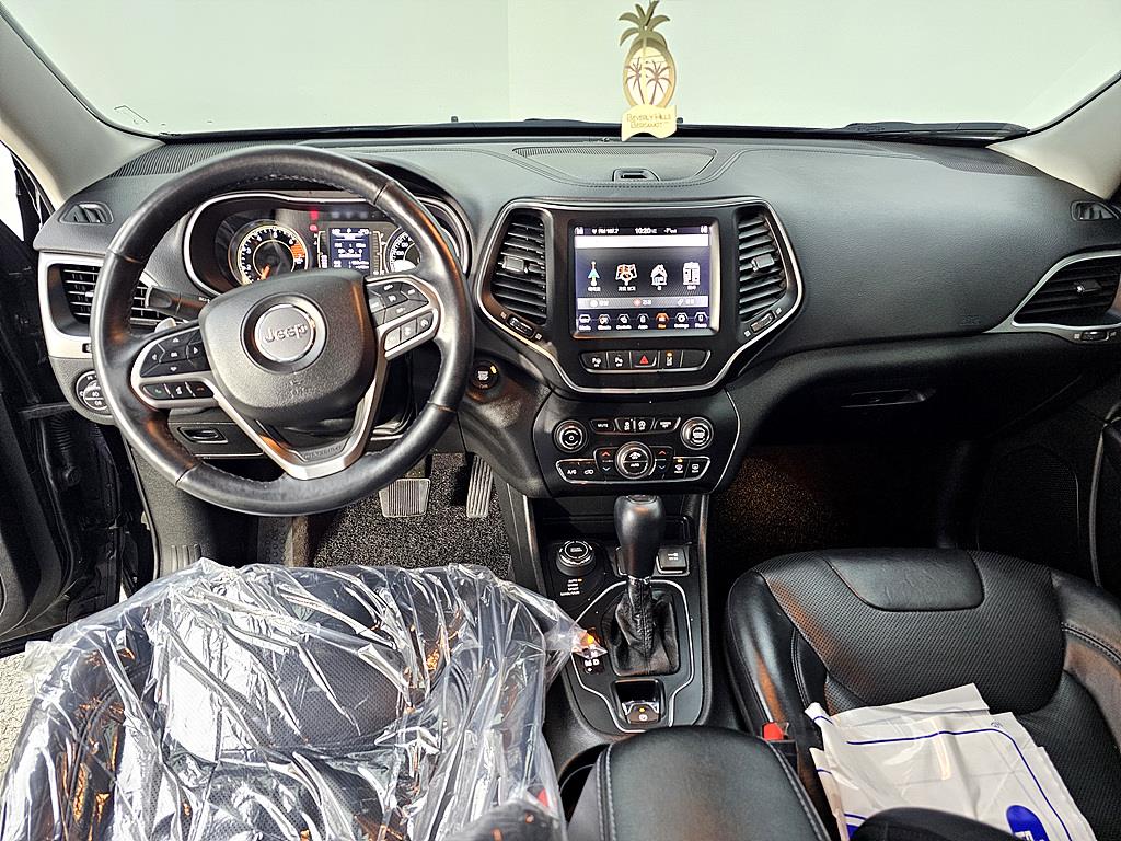 Jeep Cherokee - Vista 5