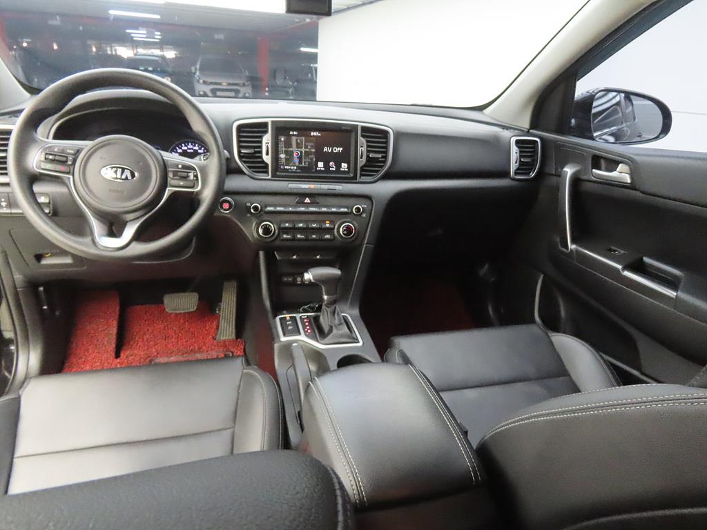 KIA Sportage - Vista 8