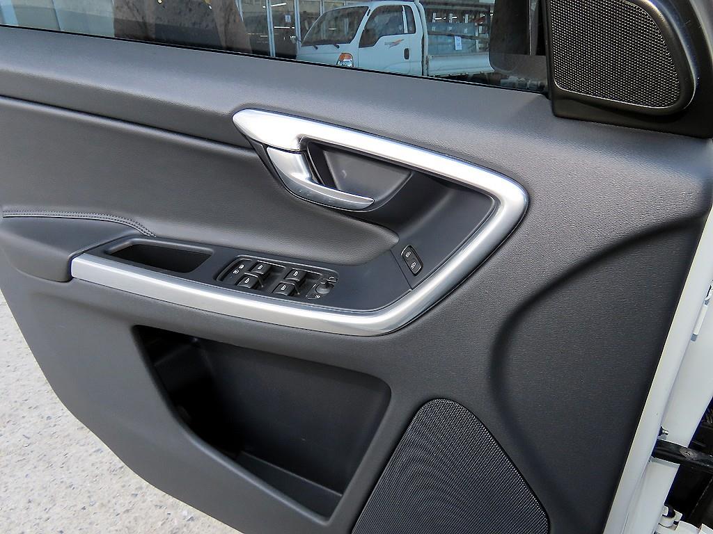 Volvo XC60 - Vista 11