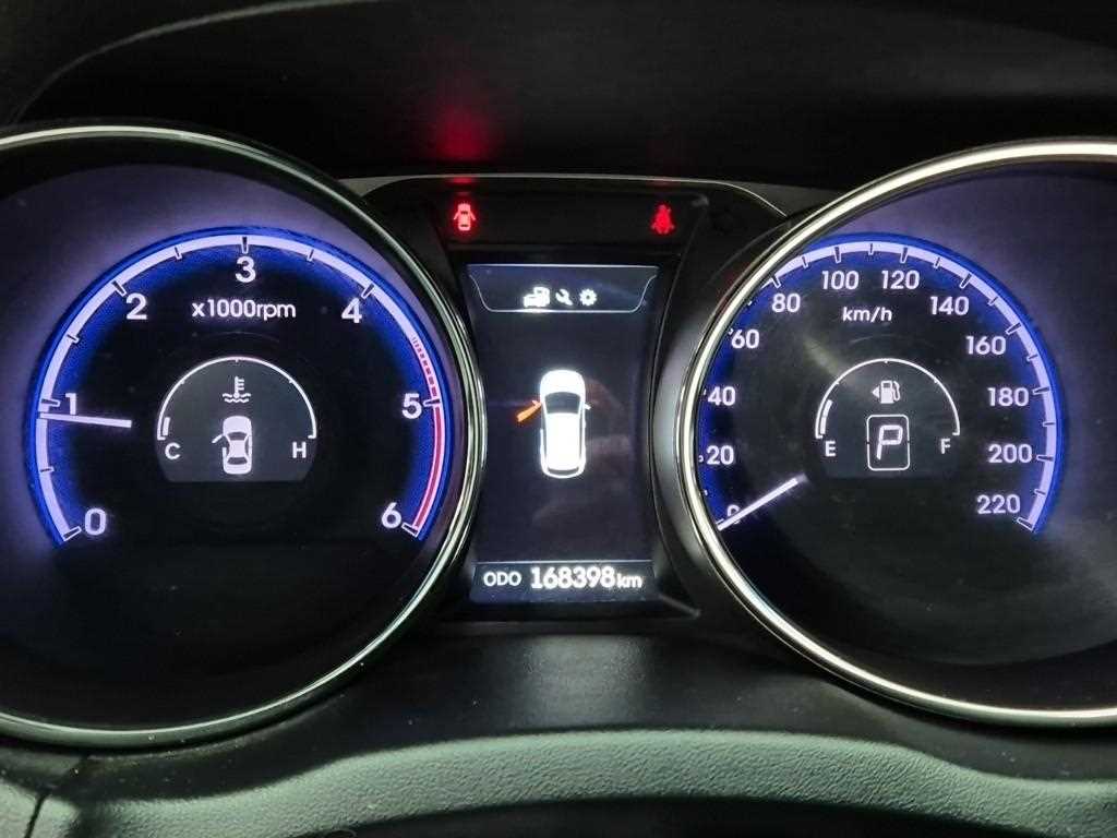 HYUNDAI Tucson - Vista 6