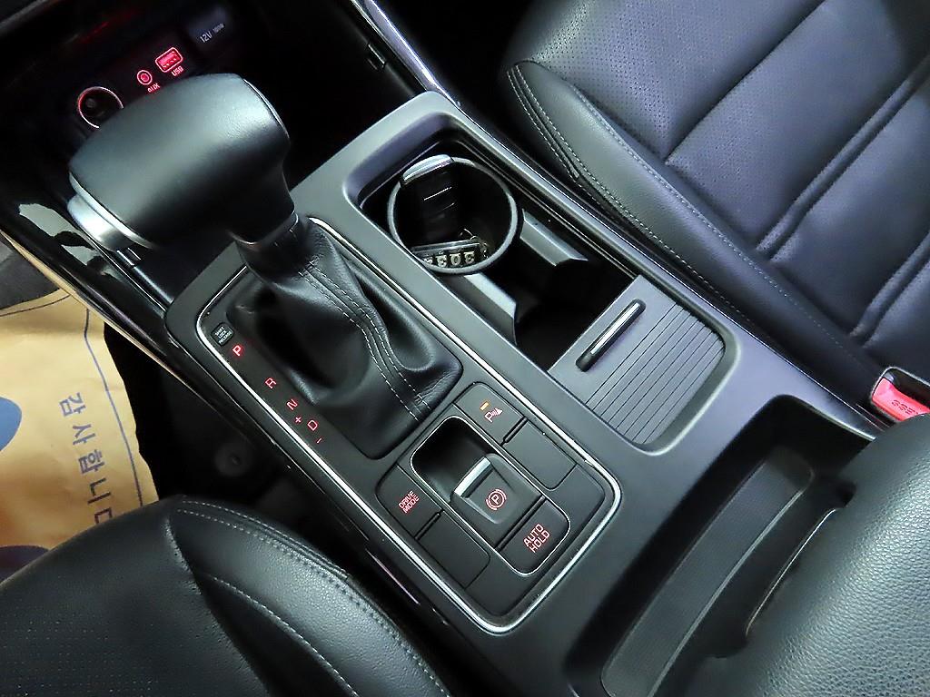 KIA Sorento - Vista 10