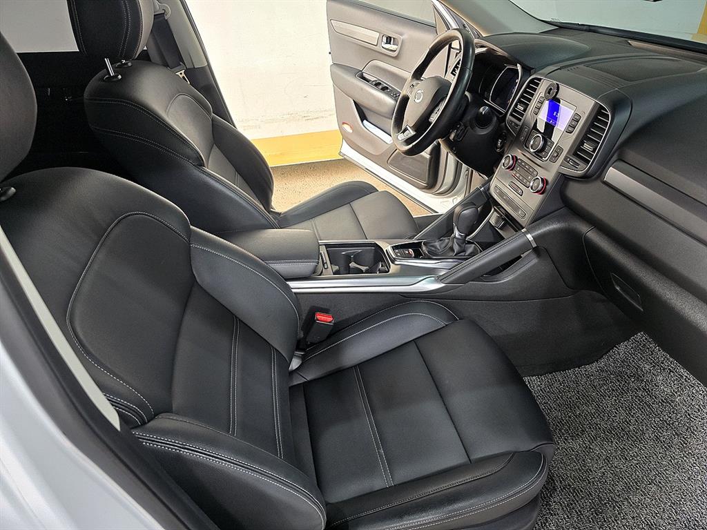 SAMSUNG QM6 2020 Blanco - Importación desde Corea - HF Imports Iquique - Foto 17