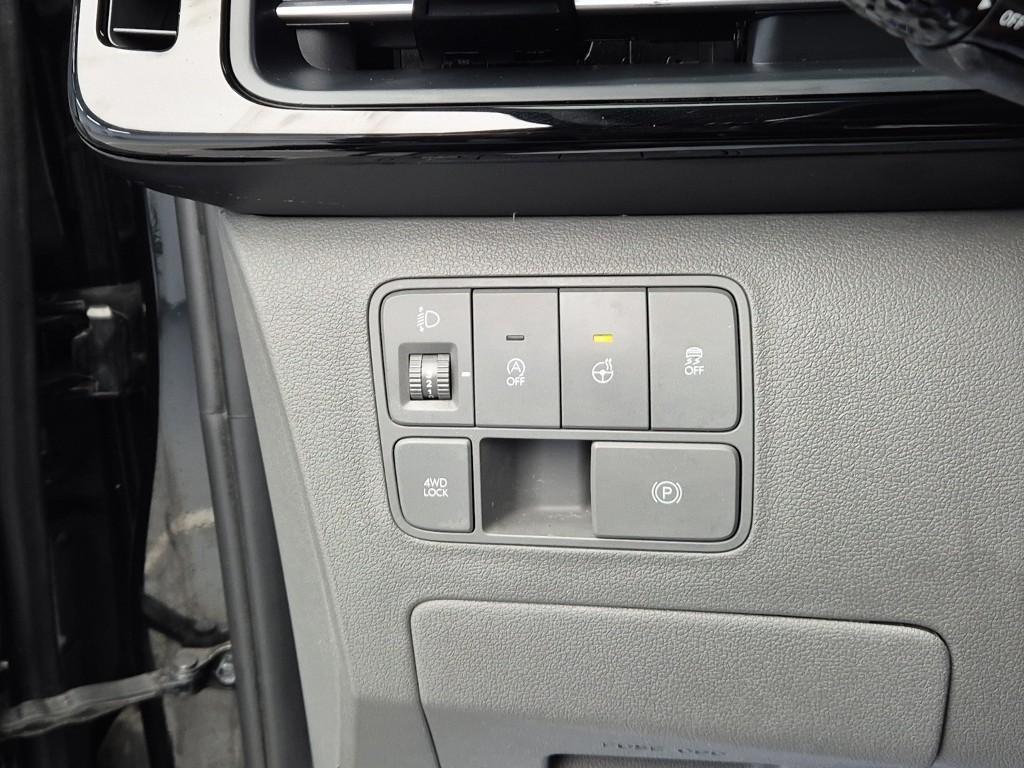 HYUNDAI Staria 2023 Negro - Importación desde Corea - HF Imports Iquique - Foto 18