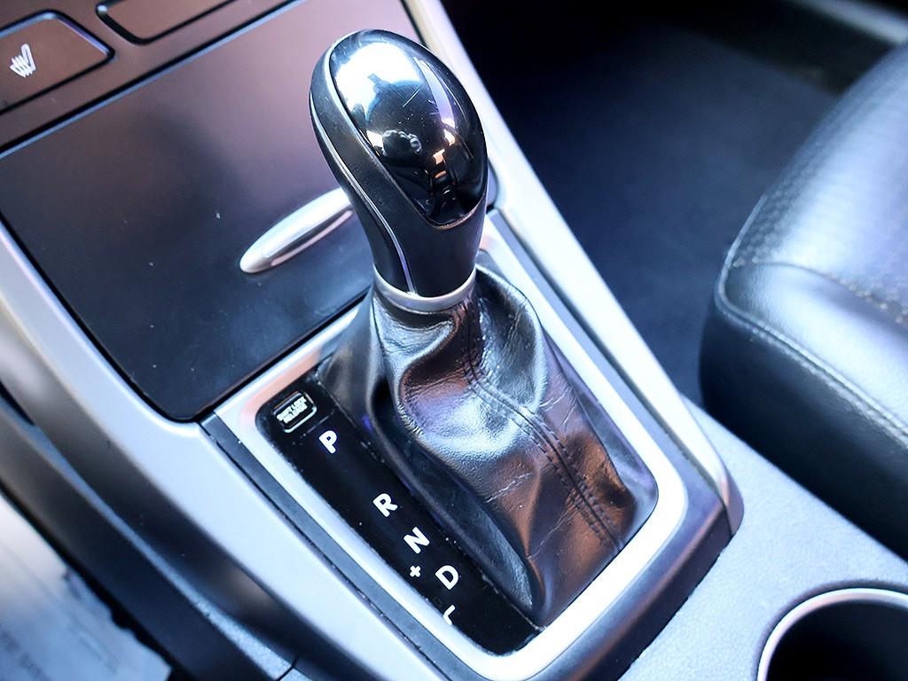 HYUNDAI Avante 2014 Blanco - Importación desde Corea - HF Imports Iquique - Foto 7