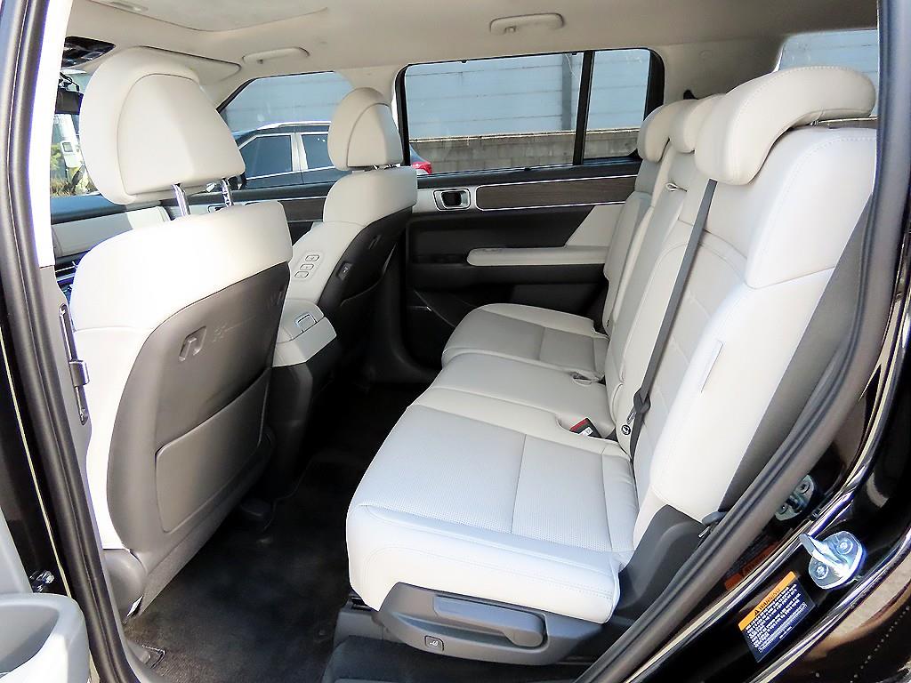 HYUNDAI Santa Fe - Vista 6