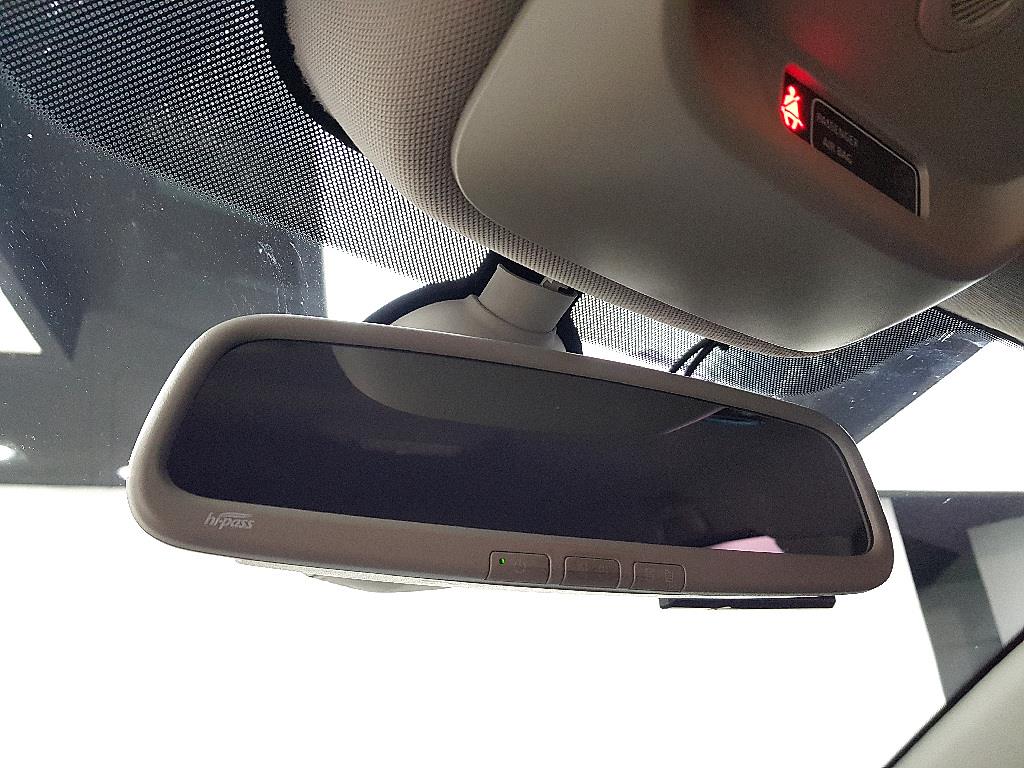 SAMSUNG QM3 - Vista 11