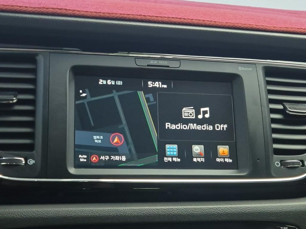 KIA Carnival 2018 Negro - Importación desde Corea - HF Imports Iquique - Foto 13