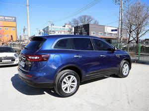 SAMSUNG QM6 - Vista 8