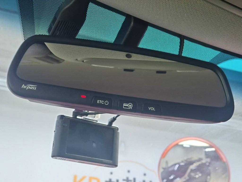 KIA Carnival 2018 Negro - Importación desde Corea - HF Imports Iquique - Foto 17