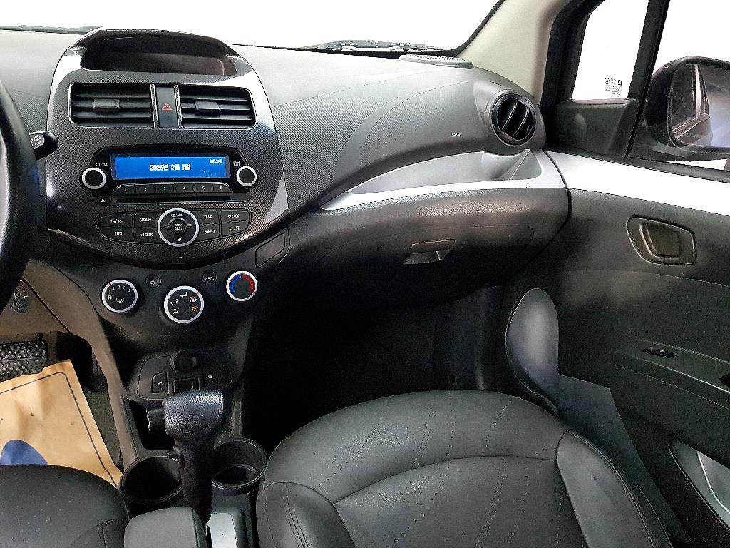 Chevrolet Spark - Vista 10