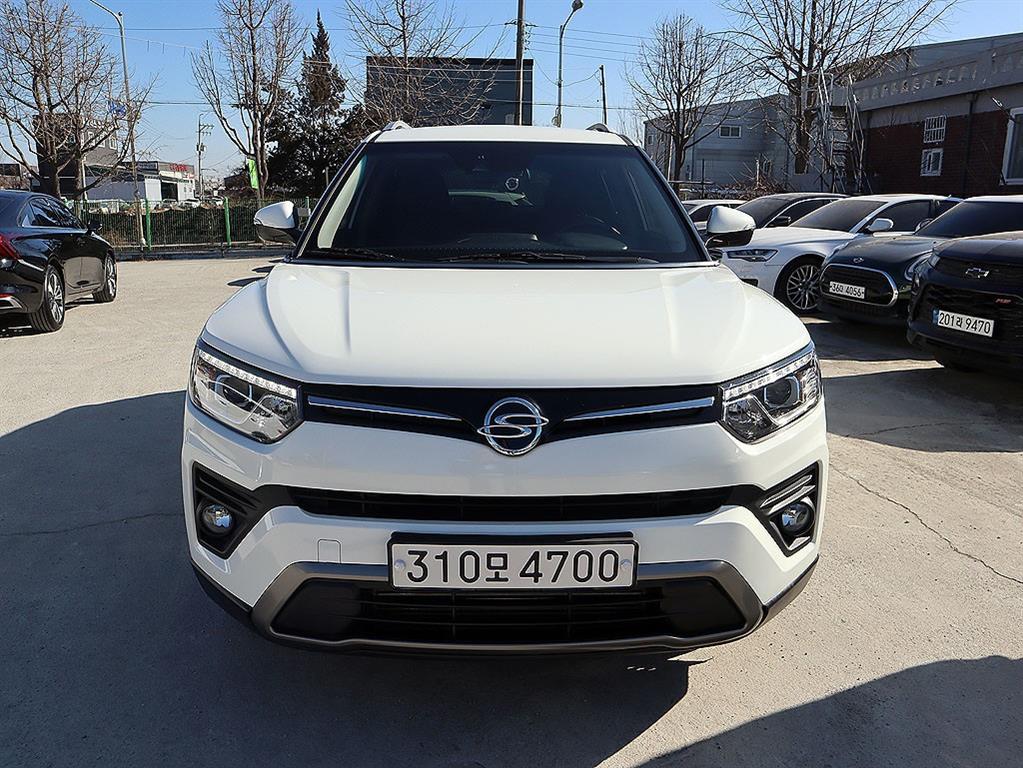 Ssangyong Tivoli 2021 Blanco - Importación desde Corea - HF Imports Iquique - Foto 1