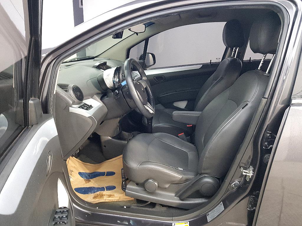 Chevrolet Spark - Vista 8